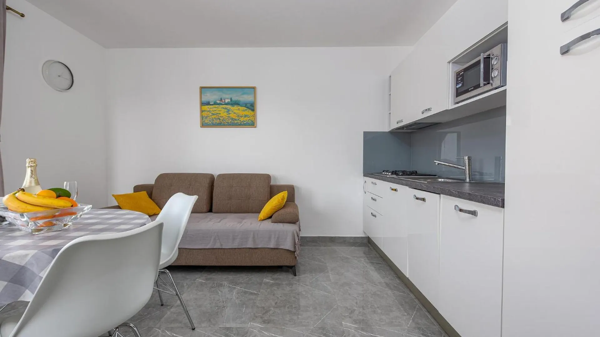 Amazing Apartment In Pakostane