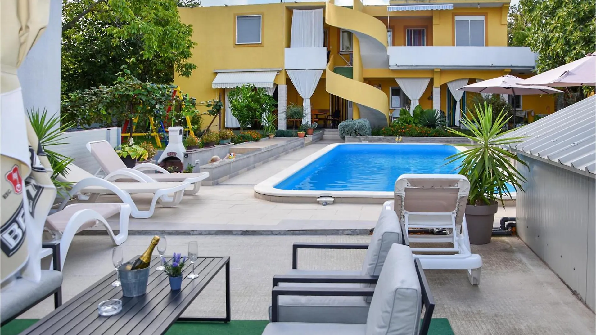 Amazing Apartment In Pakostane