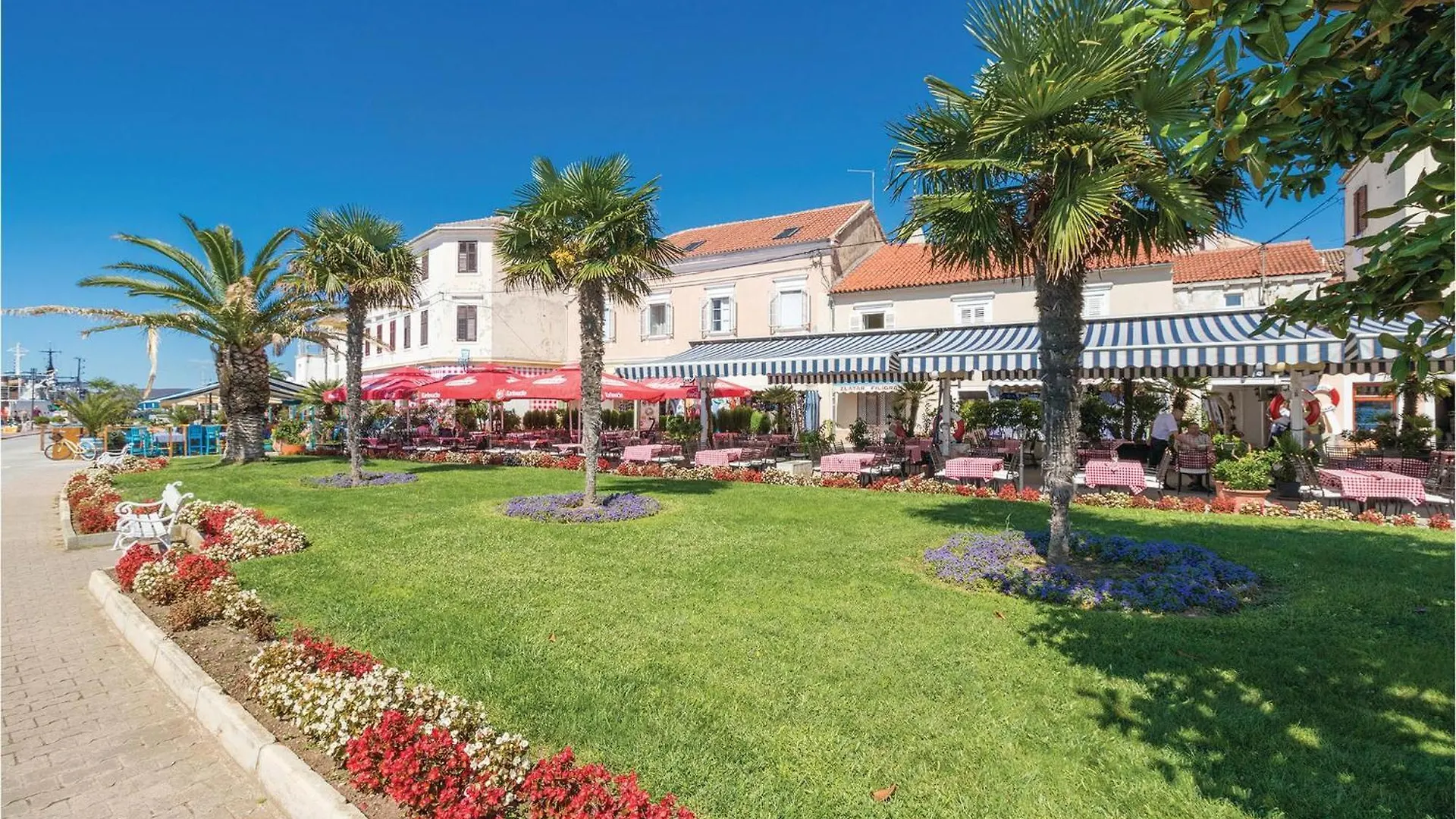 Amazing Apartment In Pakostane